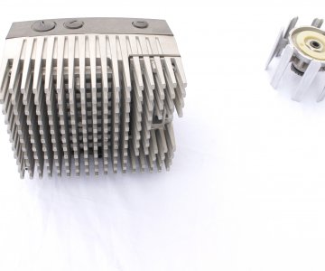 Lenze Levent İnvertörü  ( Motec )